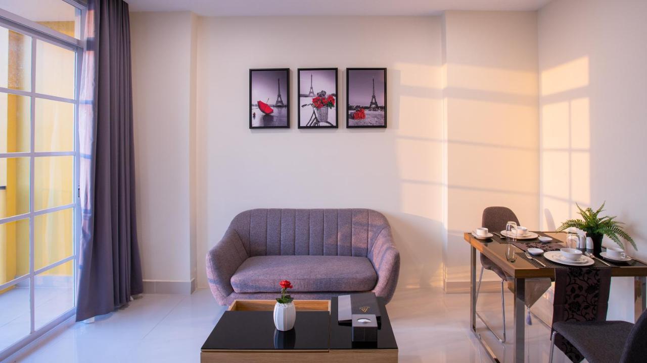 Tk View Hotel & Apartment Phnom Penh Esterno foto